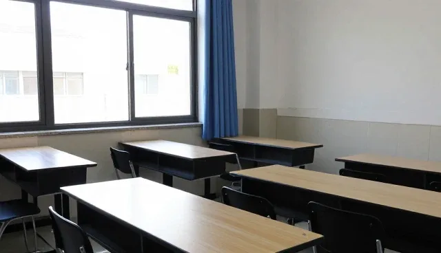 如何通过优化学习体验提升教育产品的适用性
